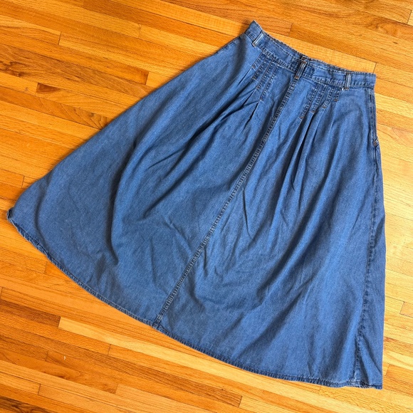 Vintage 80s High-Waisted Midi Denim Skirt – Full A-Line - Picture 2 of 7